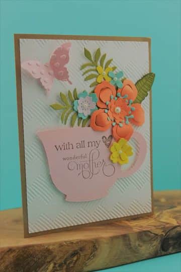 tarjetas para las madres en su dia con flores repujadas